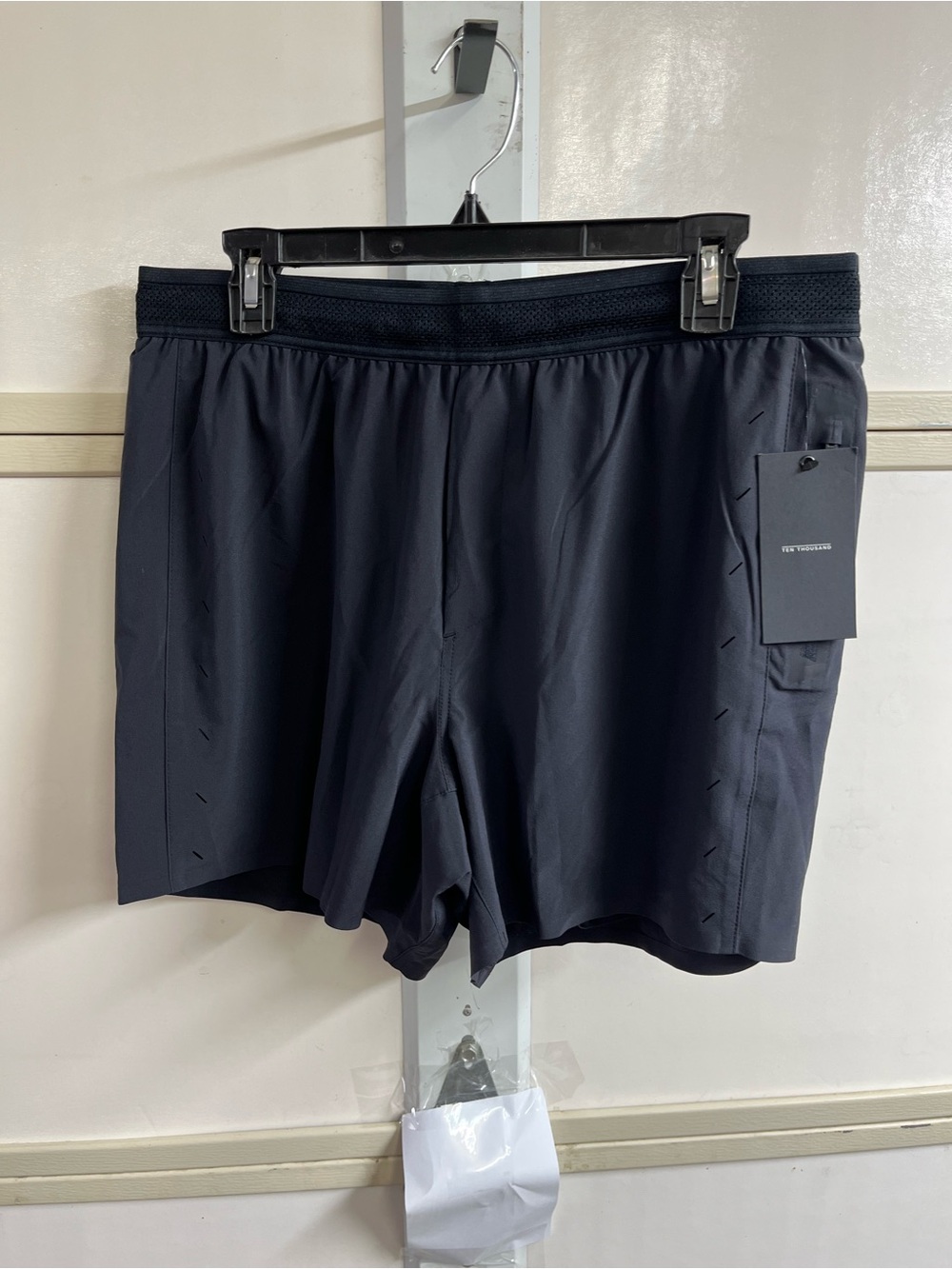 Men's Performance Shorts - Black size L
